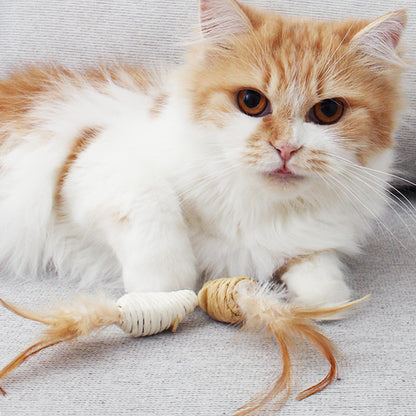 Katzen Spielzeug, Katzenspielzeug Maus mit Glöckchen, aus Papierband und Feder, Verfügbar in Braun und Weiß