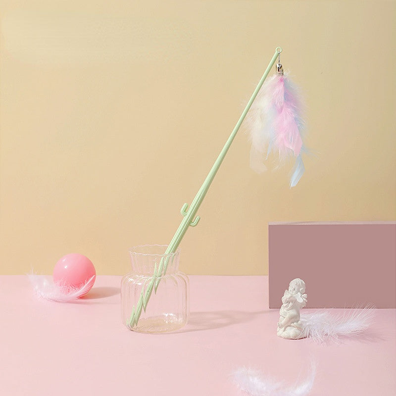 Katze Spielzeug, Interaktive Katzenangel Feder, Langlebiges Griff in Kaktusform, Drei-farbig Auswahl in Grün, Gelb & Blau