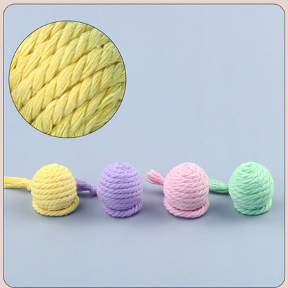 Katzen Spielzeug, Katzenball, 3 cm Baumwollseilball Hängendes Spielzeug, Eingebauter Klangstein, 4 Farben Set