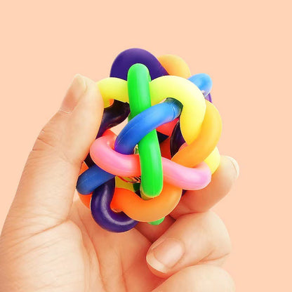 Katzenspielzeug, Interaktive 9 cm Buntes Hohl Katzenball Eingebaute Klingel für alle Katzenliebhaber & Spielen