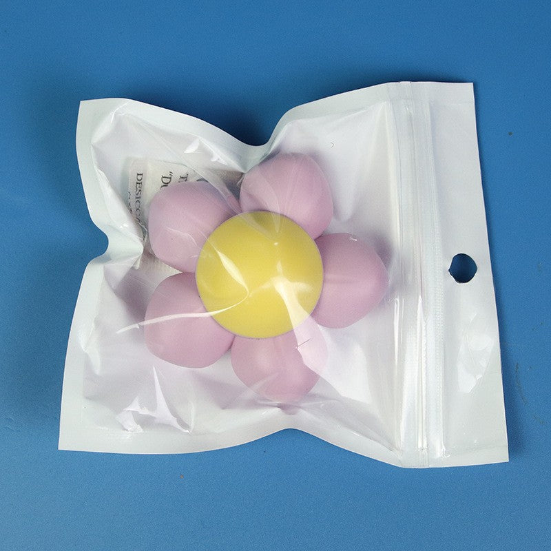 Katzenspielzeug, Blütenförmiges rotierendes catnip toys, Drei Farben, Anbieten Ersatz-Catnip-Bällen erhältlich, Zahnreinigung