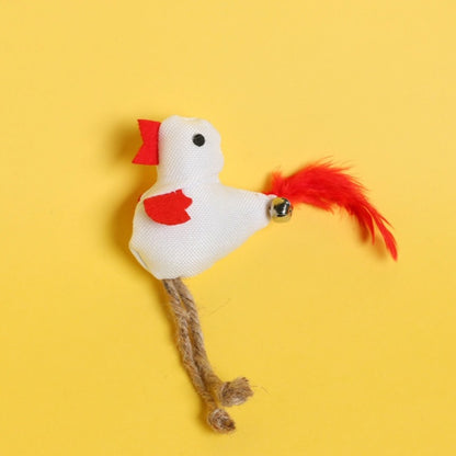 Katze Spielzeug, Kauspielzeug für Katzen im kleinen Hühnerdesign, mit Katzenminze, Feder und Glöckchen, 3er Set in Blau, Grün und Rot