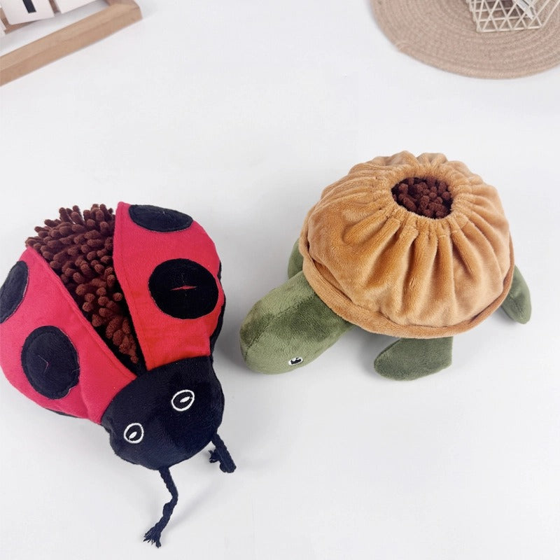 Hunde Intelligenzspielzeug,  Interaktives Futterspielzeug mit Marienkäfer und Schildkröte Design, Bunt, Weich und Angenehm anzufassen