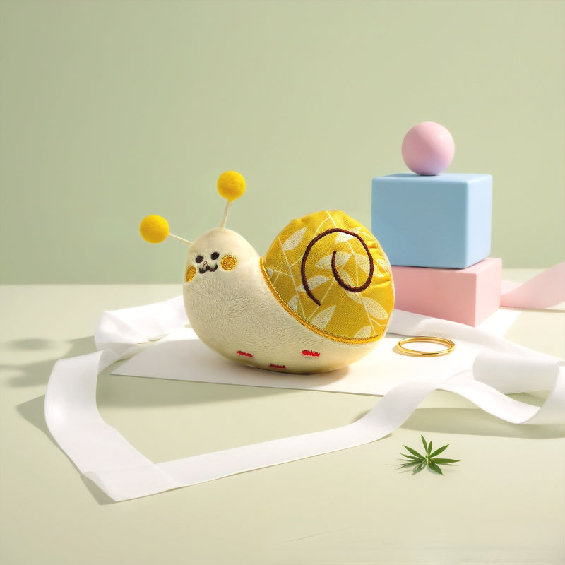 Kuscheltier für Hunde, Niedlicher Cartoon Schnecken-Spielzeug für Interaktion, kauspielzeug für welpen, Vier Farben (1 Stück)