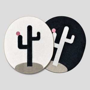 Kratzpappe für Katzen, originelles Design mit Kaktus-Motiv, zweifarbige Optionen, Wandaufkleber aus Wellpappe (1 Stück)