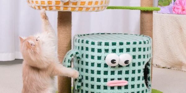 Katzenkratzbaum, Kleines Monster Design, Sisal Katzenklettergerüst, Plüsch Katzenbett für Ruhe & Krallenknirschen – Bild 2