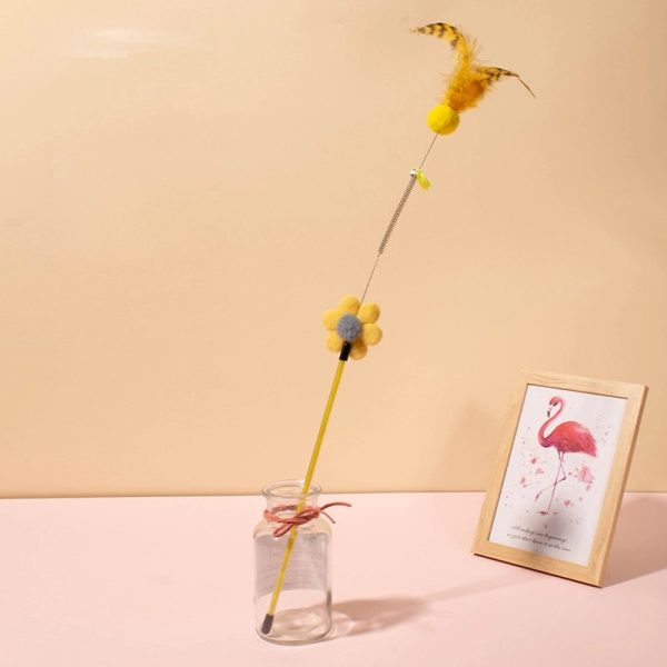 Katze Spielzeug, Katzenangel mit Plüschball, Federn & Blumen-Deko, robust & langlebig, Blumen in Pink, Stabfarbe zufällig, 60cm lange (1 Stück) – Bild 4