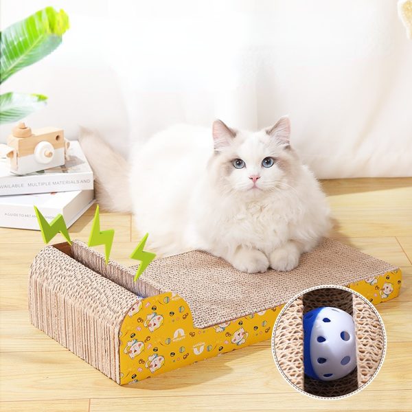 Kratzbrett Katze, Wellpappe Kratzmöbel mit Glocke für kratzfreudige Katzen, Zufälliges zweiseitiges Muster, 45x23x4 cm – Bild 4