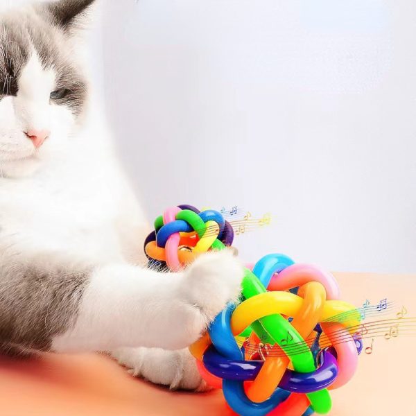 Katzenspielzeug, Interaktive 9 cm Buntes Hohl Katzenball Eingebaute Klingel für alle Katzenliebhaber & Spielen – Bild 6