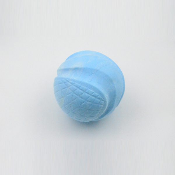 Hund Spielzeug, TPR Hundeball mit Milchgeruch, Umweltfreundlich und Bissfest, Interaktives Hundespielzeug, 7,6cm & 3 Farben – Bild 4