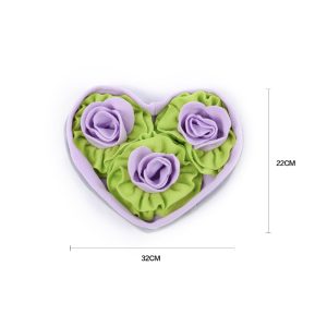 Hunde Intelligenzspielzeug, Herzförmige Rose Schnüffelmatte mit 3 Blumen, Slow Food-Hundespielzeug Beschäftigung, Drei Farben